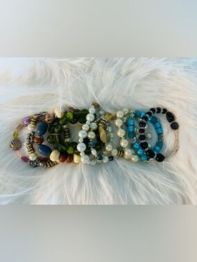 Lot 10 Bracelets Vintage Beaded Stretch Charm Boho Gift Bundle Stackable Pearl